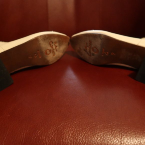 $645 Calleen Cordero Boots off-white/cream leather w brass and nickel studs 7 - Picture 16 of 16